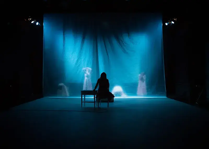 Scene 4