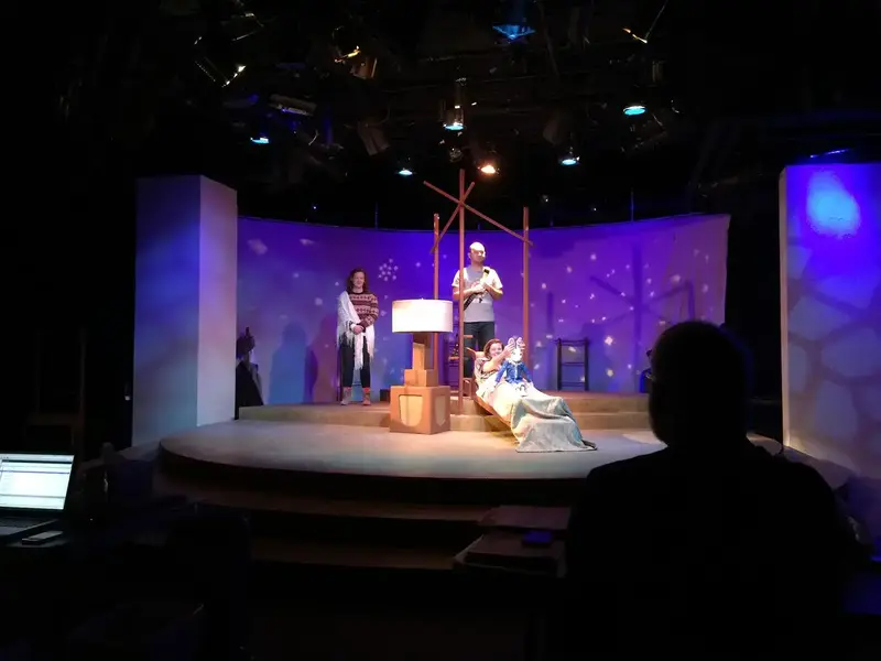 Scene 4
