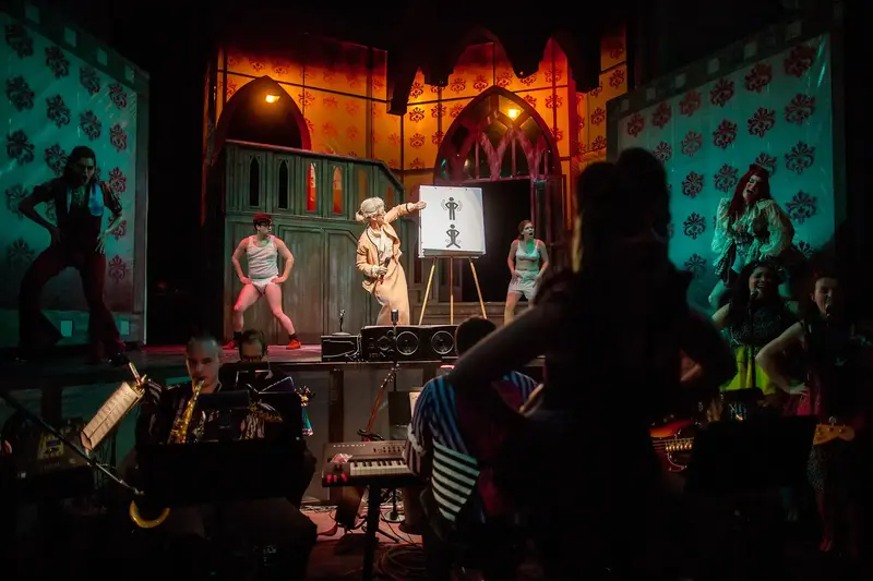 Scene 1
