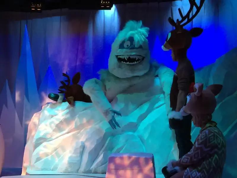 Scene 1